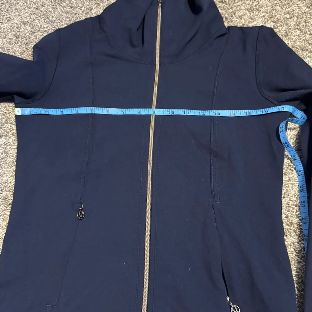 Lululemon Navy Blue Jacket - Picture 2 of 4